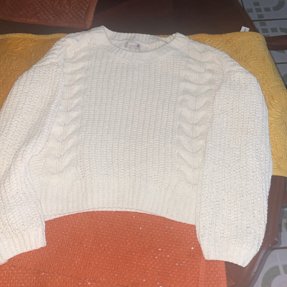 Lady sweater